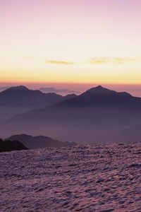 巴黎圣日耳曼客场不敌对手，小组头名失守——足球世界的波折与惊喜